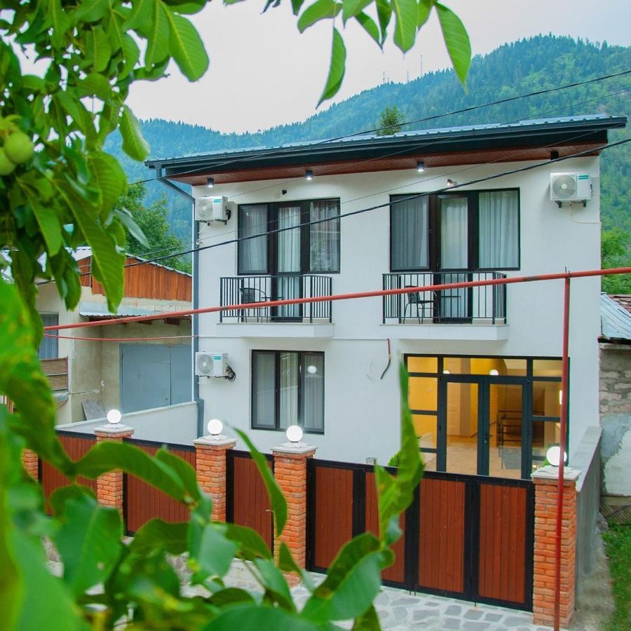 Likani Home Bordschomi Exterior foto